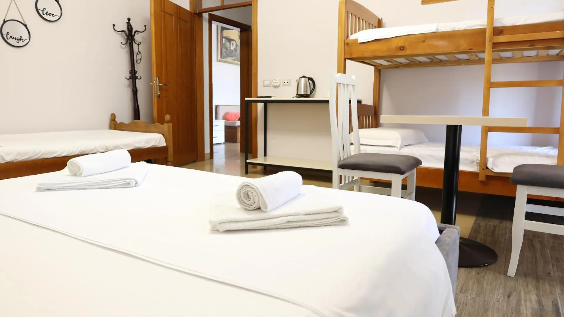 Central Hostel Shkodër Arnavutluk