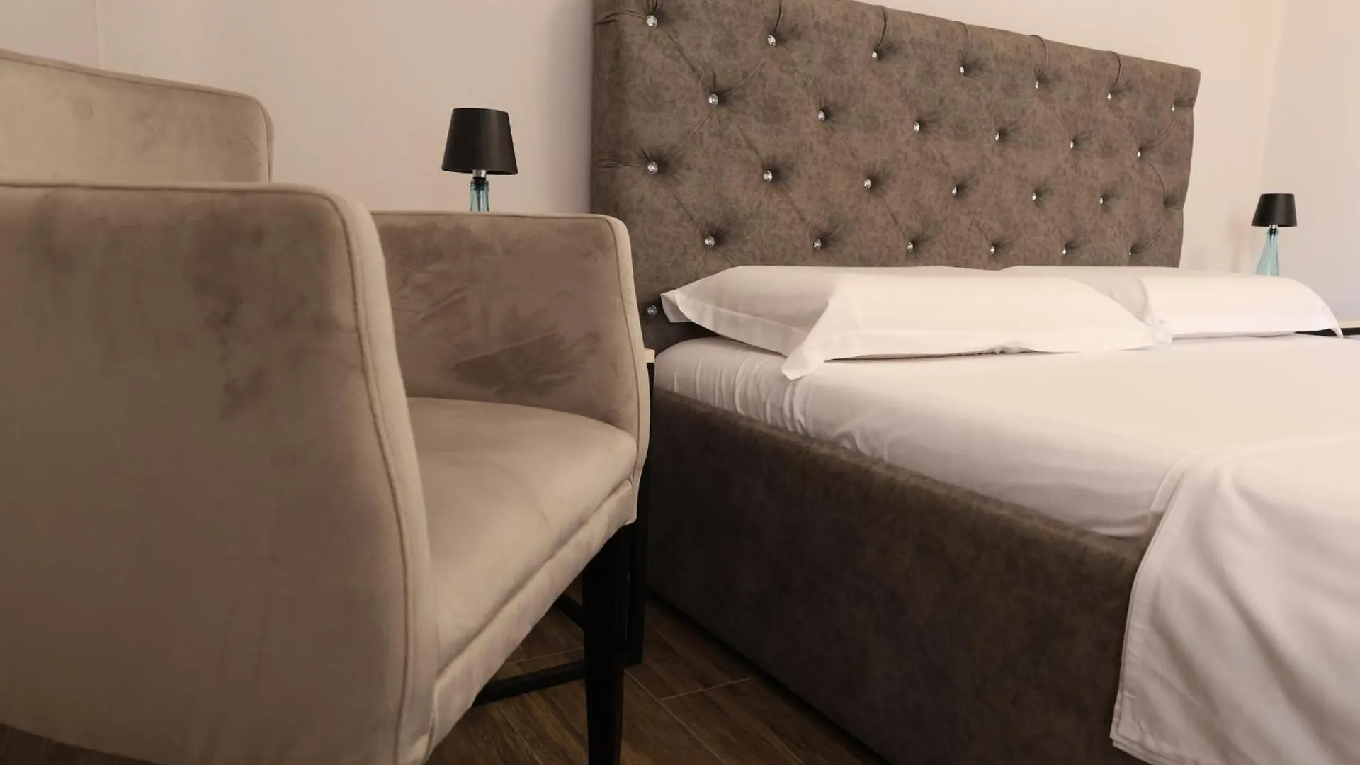 Central Hostel Shkodër
