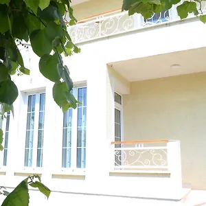 3* Oda ve Kahvaltı Open Doors